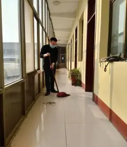 走廊清潔