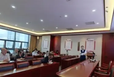 法律科技引領潮流：AI和(hé / huò)區塊鏈在(zài)律師行業的(de)應用加速