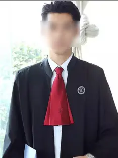 張律師