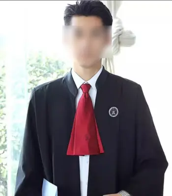 張律師