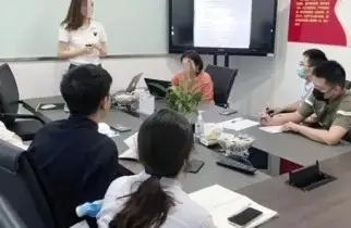 查閱和(hé / huò)分析案卷材料