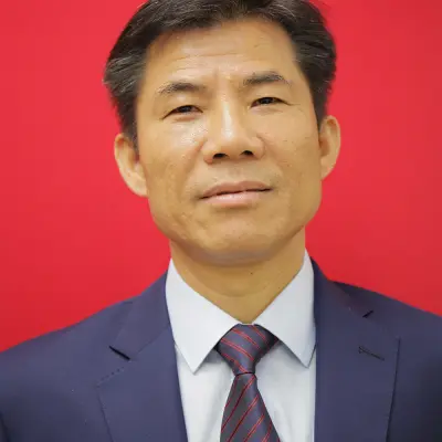 常務副會長-何升華